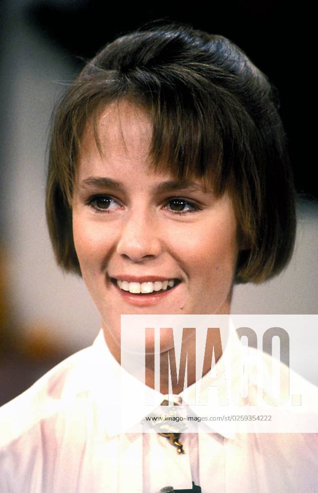 Mary Stuart Masterson 1989. Photo by Adam Scull PHOTOlink Courtesy Everett Collection (Mary Stuart Masterson11481)ASCA037 F4714 PUBLICATIONXNOTxINxCANxCHNxFRAxITAxJPNxNORxPOLxRUSxESPxUKxUSA