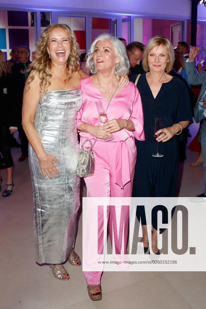 Party Bertelsmann Katja Burkard, Birgit Schrowange and Ilka Eßmüller at the Bertelsmann Party 2023 in the Bertelsmann Capital Representation on 15 06 2023 in Berlin