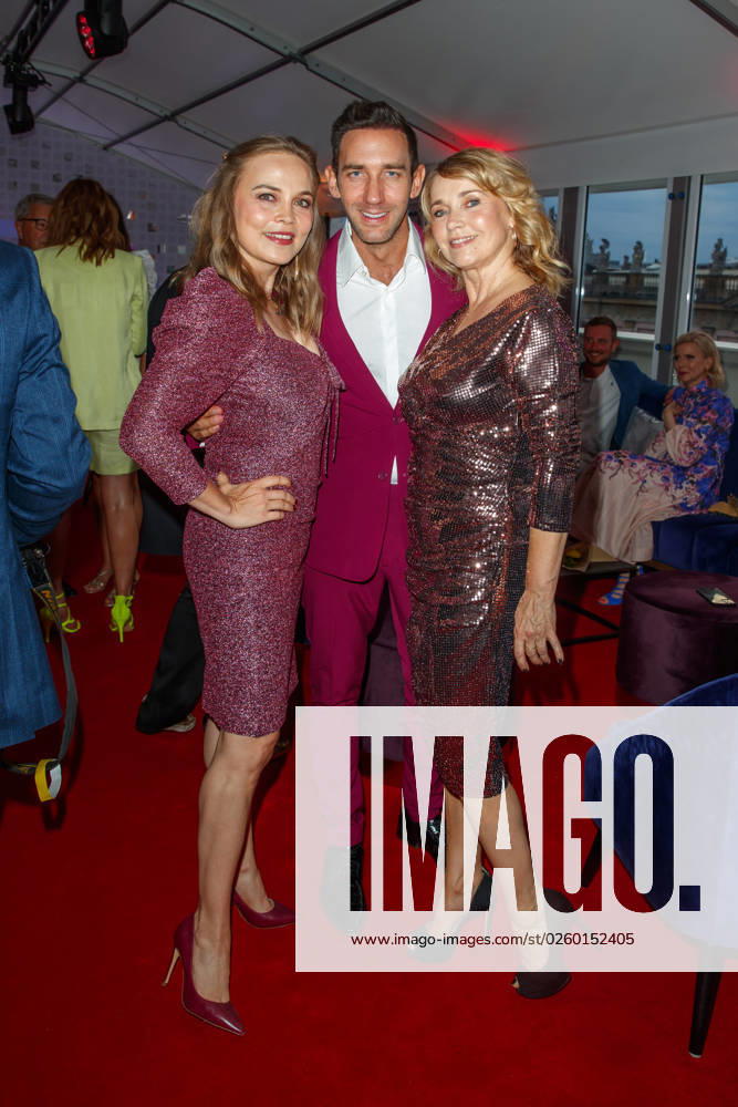 Party Bertelsmann Regina Halmich, Marcel Remus and Tina Ruland at the Bertelsmann Party 2023 in the Bertelsmann Capital Representation on 15 06 2023 in Berlin