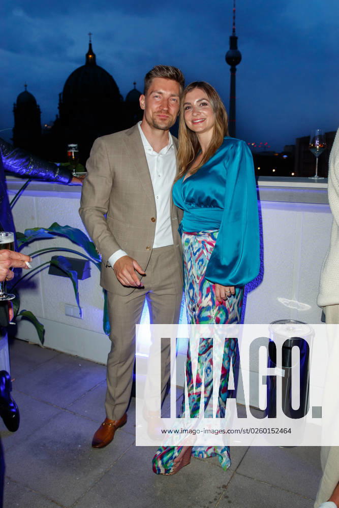 Party Bertelsmann Philipp Boy with wife Vivien Patzig at the Bertelsmann Party 2023 in the Bertelsmann Capital Representation on 15 06 2023 in Berlin