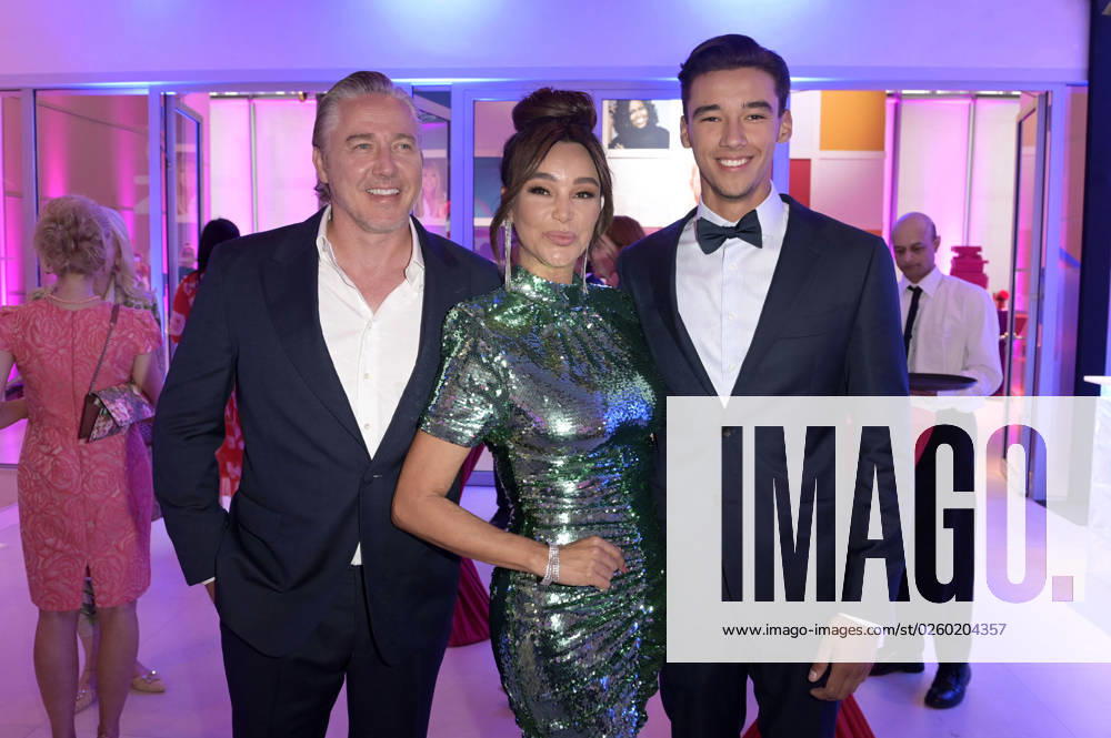 Verona Pooth with husband Franjo Pooth and son San Diego Pooth at the Bertelsmann Party 2023 at the Bertelsmann Representative Office Unter den Linden Berlin, 15 06 2023 Foto:xF.xFuturexImage