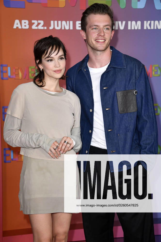 Emilia Schüle and Jannis Niewöhner at the premiere of the feature film Elemental at the cinema in the KulturBrauerei Berlin, 18 06 2023 Foto:xN.xKubelkax xFuturexImage