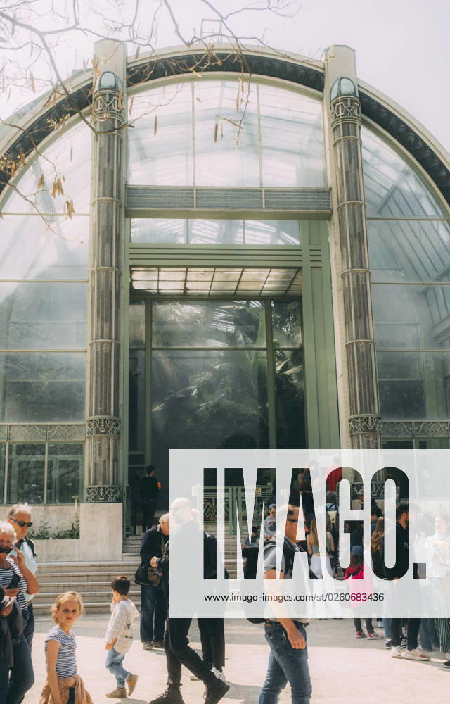 Travel Paris Paris, 18 05 23 greenhouses in the jardin des plantes, Paris is one of the most beautiful and romantic cities in the world,