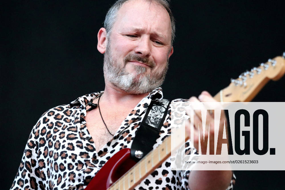 Cutting Crew guitarist Gareth Moulton performance at the Parkbühne Wuhlheide on 24 06 2023 at the Berliner Rundfunk Open Air in Berlin