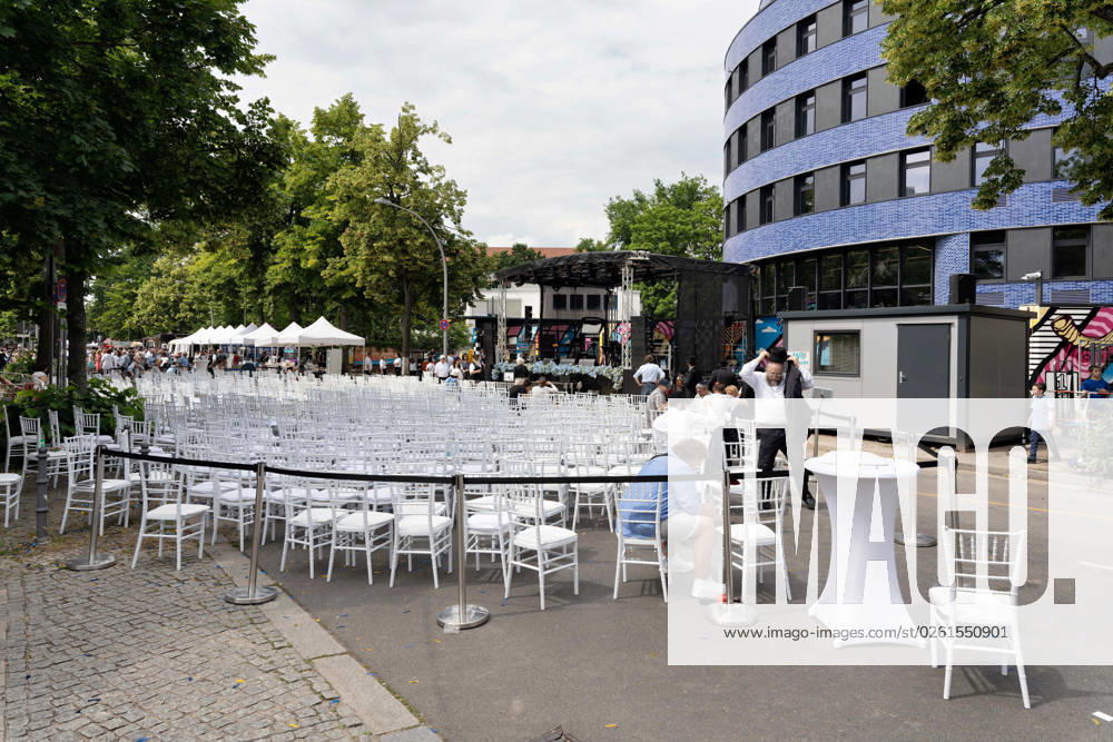 Opening Pears Jewish Campus on Westfälische Strasse in the Wilmersdorf district The campus is the largest Jewish building project in Germany to date and the first Jewish campu
