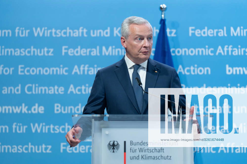Press conference on critical raw materials, Bruno Le Maire Press conference by Robert Habeck, Federal Minister for the Economy and Climate Protection, Bruno Le Maire, Minister of Economy, Finance and Industrial and Digital Sovereignty France , and Adolfo Urso, Minister of Enterprise and Made in Italy Italy , 26.6 2023 Berlin Berlin GER