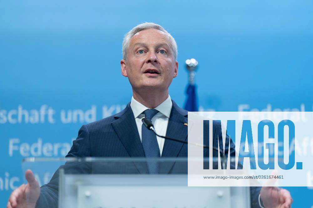 Press conference on critical raw materials, Bruno Le Maire Press conference by Robert Habeck, Federal Minister for the Economy and Climate Protection, Bruno Le Maire, Minister of Economy, Finance and Industrial and Digital Sovereignty France , and Adolfo Urso, Minister of Enterprise and Made in Italy Italy , 26.6 2023 Berlin Berlin GER