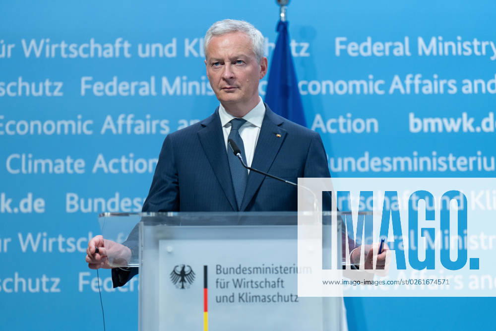 Press conference on critical raw materials, Bruno Le Maire Press conference by Robert Habeck, Federal Minister for the Economy and Climate Protection, Bruno Le Maire, Minister of Economy, Finance and Industrial and Digital Sovereignty France , and Adolfo Urso, Minister of Enterprise and Made in Italy Italy , 26.6 2023 Berlin Berlin GER