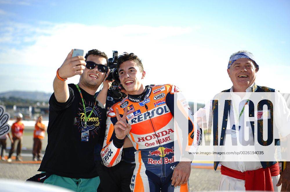 Motul Grand Prix of Valencia. Circuit Ricardo Tormo, Valencia, SPAIN - 13 of November 2016. Race day. In the picture: Celebration of the World Championship WM Weltmeisterschaft winner to 93 Marc MARQUEZ (SPA) Repsol Honda Team Bretonx GPxComunidadxValencianax