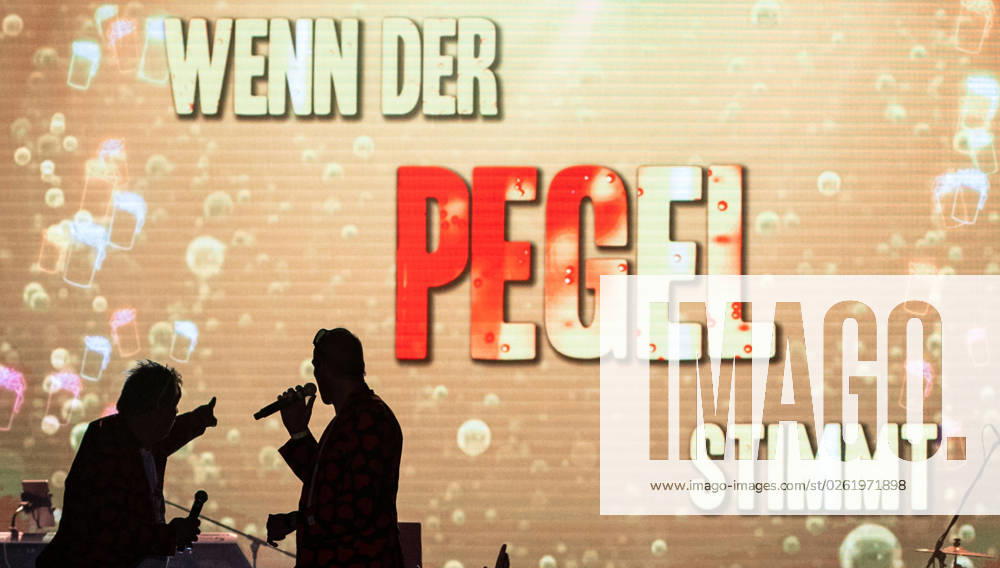 Elbstrand Festival Krautsand 2023 Performance of Sascha Loudovici from Chaos Team Together with his Chaos Team partner DJ Jimmy at the presentation of their new single Wenn der Pegel stimmt Elbstrand Festival Krautsand 2023 Performance of Sascha Loudovici from Chaos Team Together with his