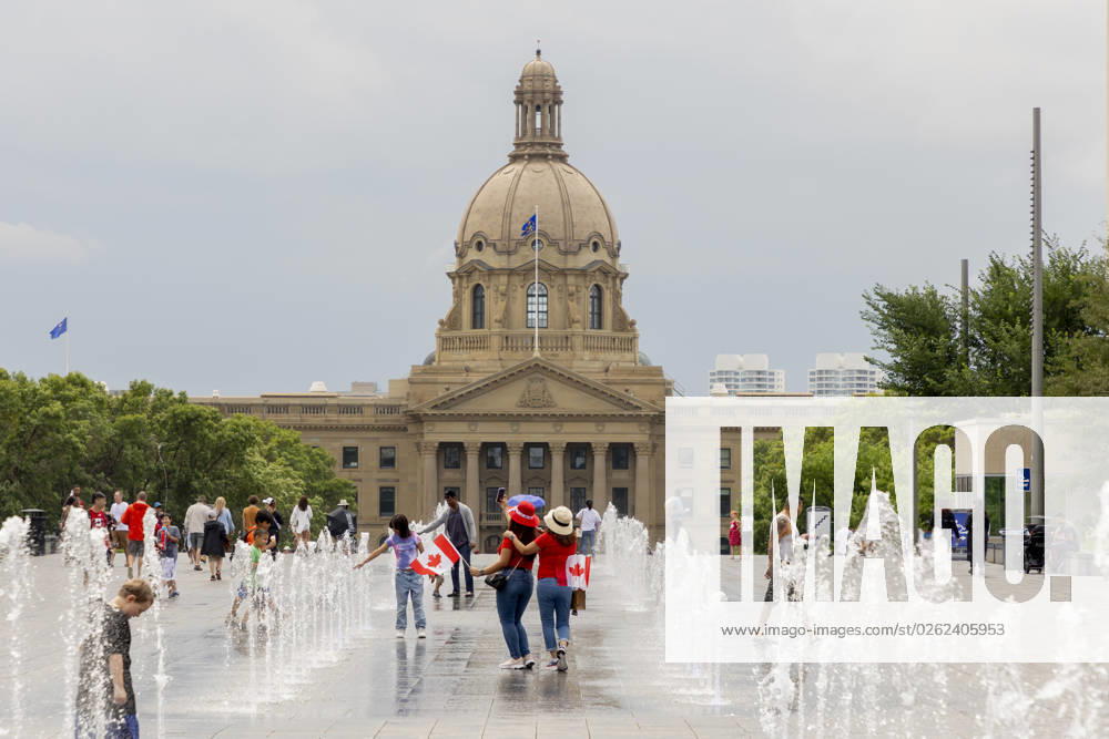 Edmonton, Canada July 1, 2023 - Celebration of Canada Day in Edmonton. Canada Day is a holiday commemorating the formation of Canada FETE NATIONALE DU CANADA, PROVINCE D ALBERTA, CELEBRATION, FESTIVITES, FETE, AMERIQUE DU NORD, ASSEMBLEE LEGISLATIVE DE L ALBERTA