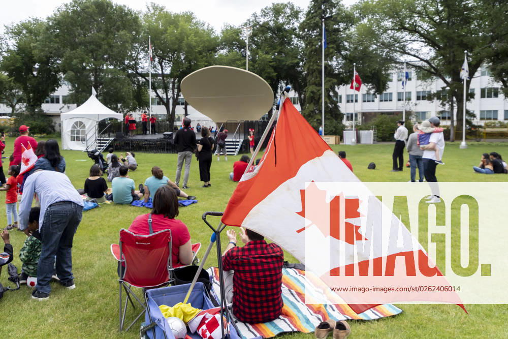 Edmonton, Canada July 1, 2023 - Celebration of Canada Day in Edmonton. Canada Day is a holiday commemorating the formation of Canada FETE NATIONALE DU CANADA, PROVINCE D ALBERTA, CELEBRATION, FESTIVITES, FETE, AMERIQUE DU NORD, DRAPEAU CANADIEN, DRAPEAU DU CANADA