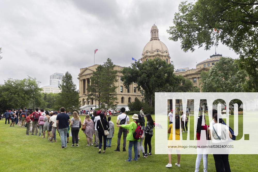 Edmonton, Canada July 1, 2023 - Celebration of Canada Day in Edmonton. Canada Day is a holiday commemorating the formation of Canada FETE NATIONALE DU CANADA, PROVINCE D ALBERTA, CELEBRATION, FESTIVITES, FETE, AMERIQUE DU NORD, ASSEMBLEE LEGISLATIVE DE L ALBERTA