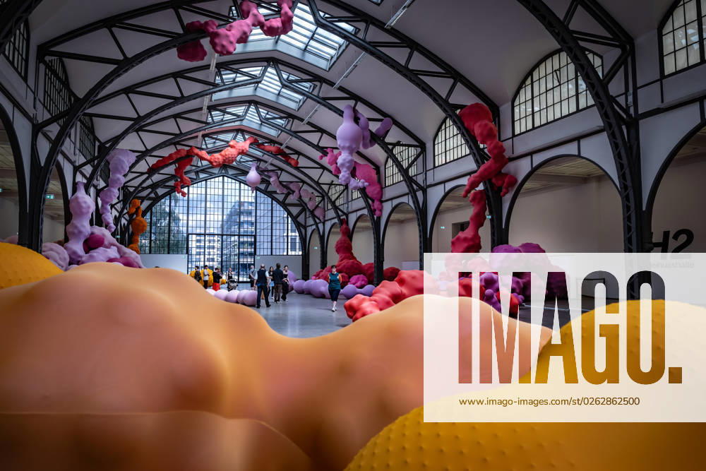 Berlin Mitte Museum Hamburger Bahnhof Nationalgalerie der Gegenwart exhibition Eva FÃ bregas Devouring Lovers editorial use only 06 07 2023 Berlin