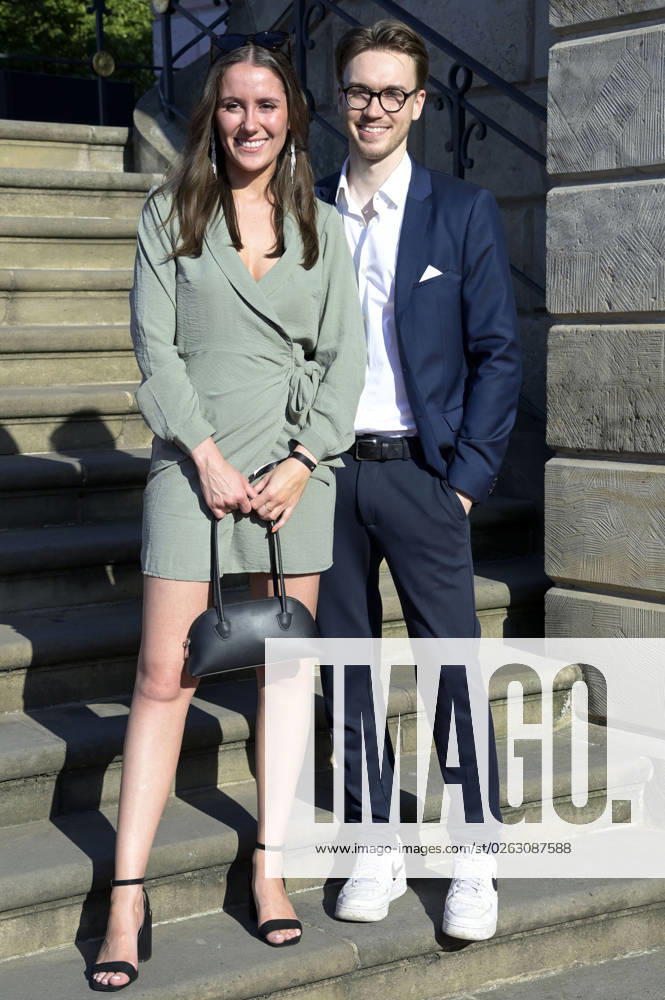 Leon Kling with girlfriend at the BMW X Staatsoper Unter den Linden event at the event Staatsoper für alle with Don Carlo as live broadcast on Bebelplatz Berlin, 08 07 2023 Foto:xF.xFuturexImage
