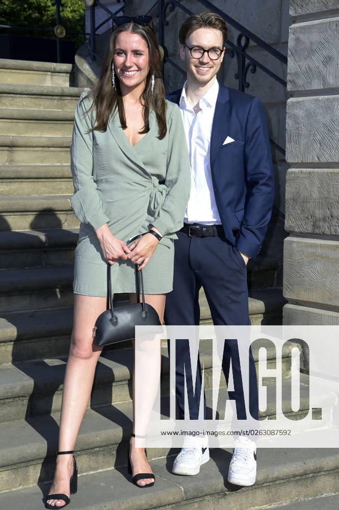 Leon Kling with girlfriend at the BMW X Staatsoper Unter den Linden event at the event Staatsoper für alle with Don Carlo as live broadcast on Bebelplatz Berlin, 08 07 2023 Foto:xF.xFuturexImage