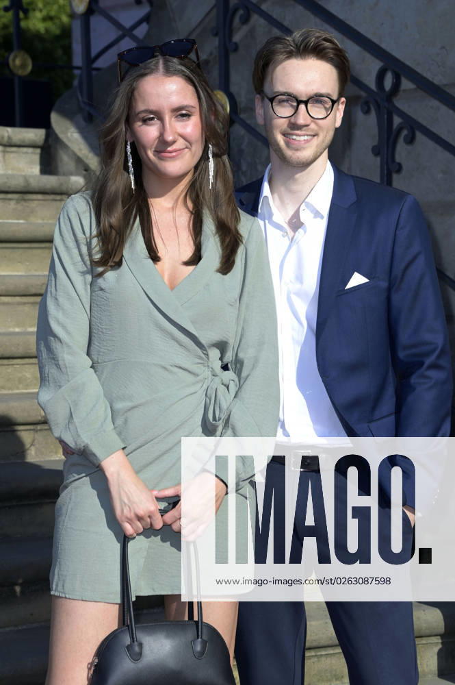 Leon Kling with girlfriend at the BMW X Staatsoper Unter den Linden event at the event Staatsoper für alle with Don Carlo as live broadcast on Bebelplatz Berlin, 08 07 2023 Foto:xF.xFuturexImage