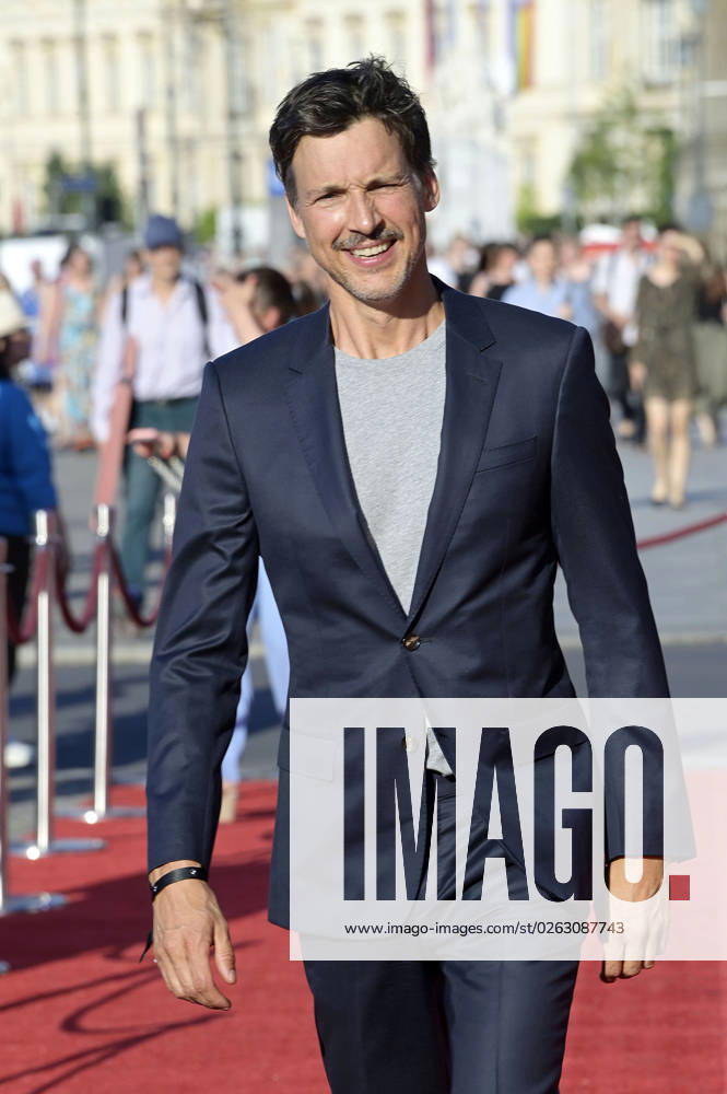 Florian David Fitz at the BMW X Staatsoper Unter den Linden event at the event Staatsoper für alle with Don Carlo as a live broadcast on the Bebelplatz Berlin, 08 07 2023 Foto:xF.xFuturexImage