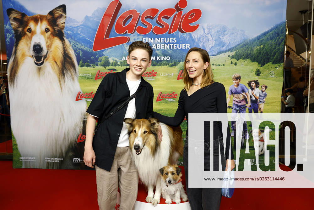 Nico Marischka and Katharina Schuettler with the two film dogs Lassie and Jack Russell Terrier Pippa at the Lassie A New Adventure Film Premiere on 9 06 2023 in Berlin Lassie Film Premiere in Berlin