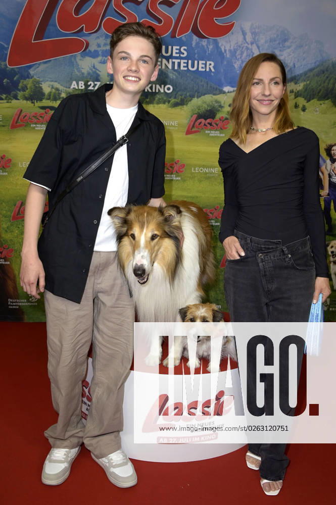 Nico Marischka, Lassie, Pippa and Katharina Schüttler at the premiere of the feature film Lassie A New Adventure at Zoo Palast Berlin, 09 07 2023 Foto:xF.xFuturexImage