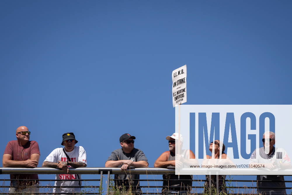 Striking port workers from the International Longshore and Warehouse Union Canada attend a rally in Vancouver, on Sunday, July 9, 2023. VANCOUVER CANADA - ZUMAc35_ 20230709_zaf_c35_035