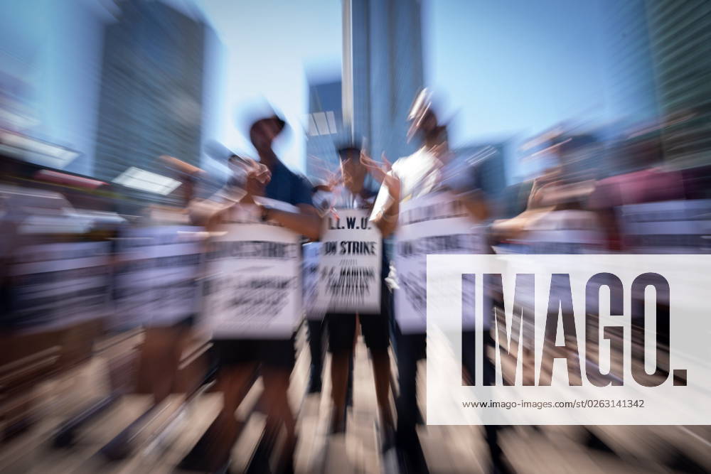 Striking port workers from the International Longshore and Warehouse Union Canada gather at Jack Poole Plaza while attending a rally in Vancouver, on Sunday, July 9, 2023. VANCOUVER CANADA - ZUMAc35_ 20230709_zaf_c35_042