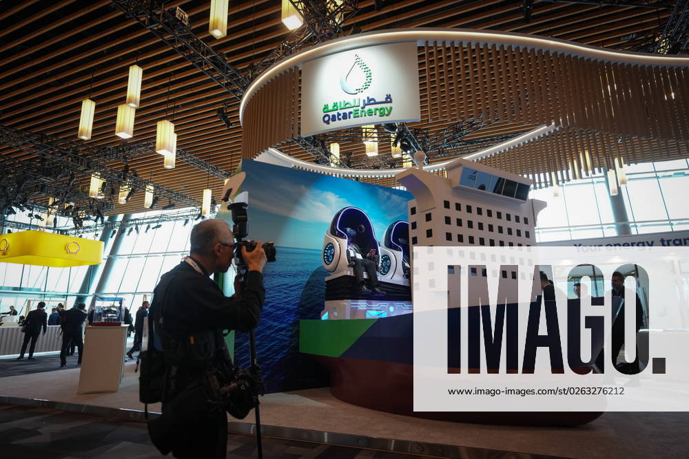 A delegate navigates a virtual reality LNG ship at the Qatar Energy booth during the LNG2023 conference, in Vancouver, B.C., Monday, July 10, 2023. VANCOUVER CANADA - ZUMAc35_ 20230710_zaf_c35_135