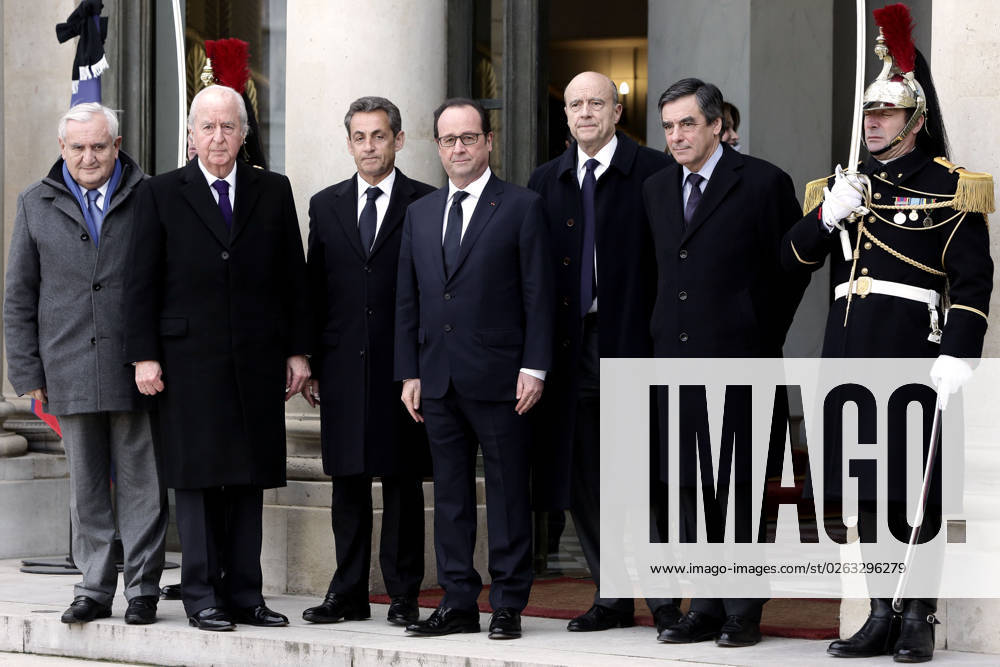 French National Unity Rally - President Hollande Welcomes Heads Of State - Paris French President Francois Hollande welcomes Jean-Pierre Raffarin, Edouard Balladur, Nicolas Sarkozy, Alain Juppe and Francois Fillon at the Elysee Presidential Palace on January 11, 2015 in Paris prior to take part to the demonstration in tribute to the 17 victims of a three-day killing spree by homegrown Islamists. The killings began on January 7 with an assault on the Charlie Hebdo satirical magazine in Paris that saw two brothers massacre 12 people including some of the country s best-known cartoonists, the killing of a policewoman and the storming of a Jewish supermarket on the eastern fringes of the capital which killed 4 local residents. Photo by Stephane