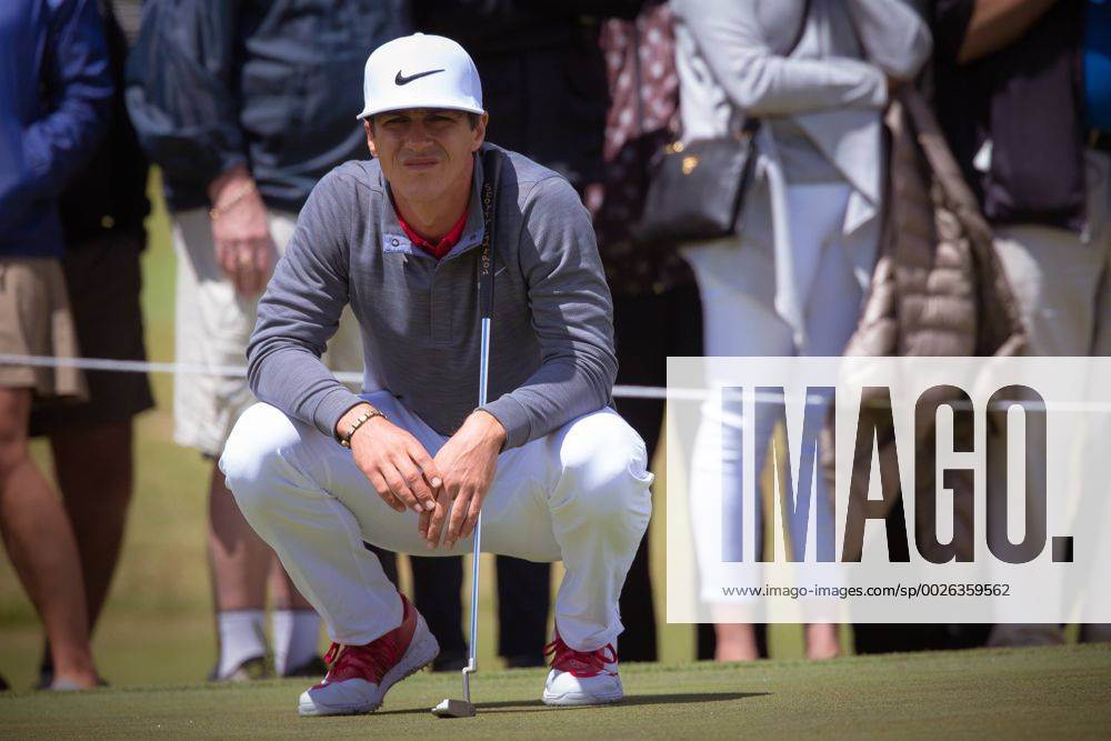MELBOURNE, VIC - NOVEMBER 27: Thorbjorn Olesen of Denmark lines up his putt on the final day of the ISPS HANDA World Cup of Golf on November 27, 2016, at Kingston Heath Golf Club in Melbourne, Australia. (Photo by Jason Heidrich Icon Sportswire) GOLF: NOV 27 World Cup of Golf - Final Round Icon161127052