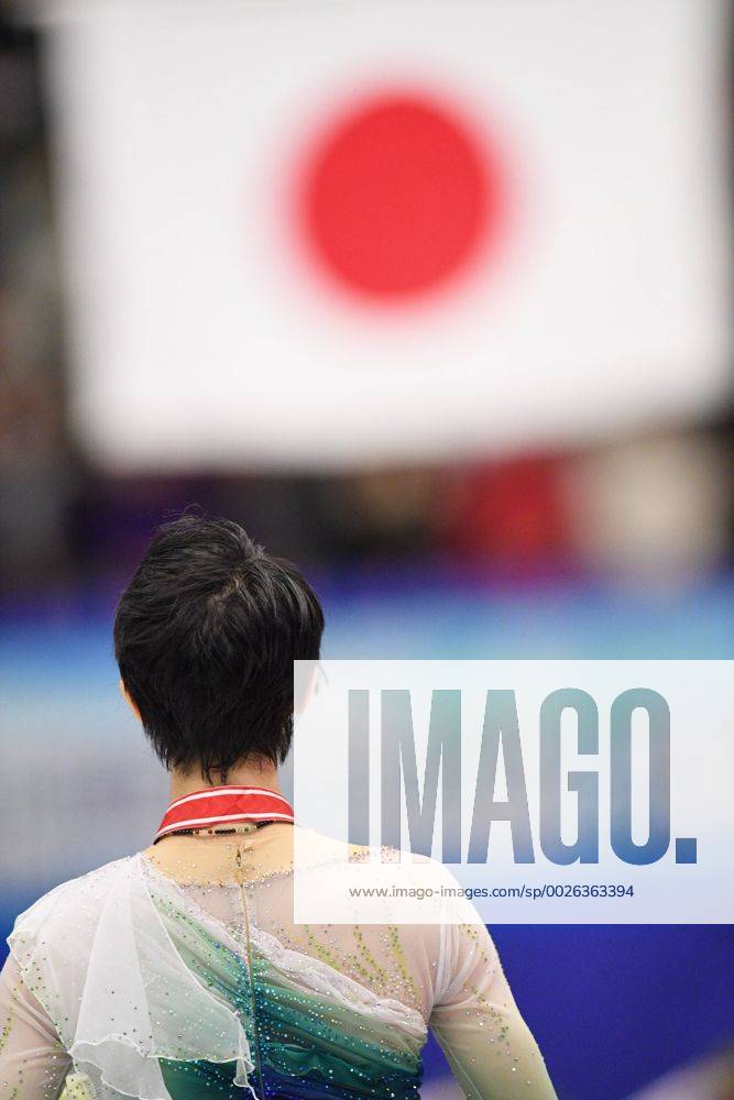 Yuzuru Hanyu (JPN), NOVEMBER 26, 2016 - Figure skating Eiskunstlauf : ISU Grand Prix of Figure Skating 2016 NHK Trophy, Men s Award Ceremony at Makomanai Sekisui Heim Ice Arena, Sapporo, Japan. NOxTHIRDxPARTYxSALES. (dlra020849)