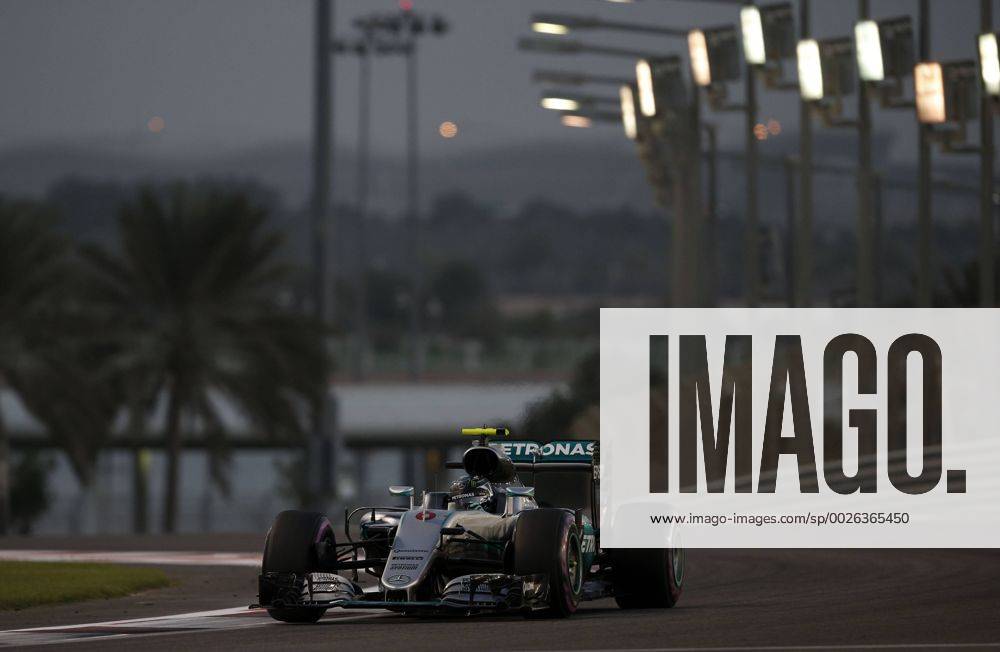 Motorsports: FIA Formula One World Championship WM Weltmeisterschaft 2016, Grand Prix of Abu Dhabi, 6 Nico Rosberg (GER, Mercedes AMG Petronas Formula One Team), ZWEIx