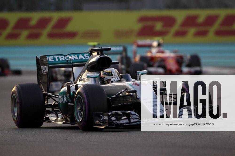 Abu Dhabi Grand Prix, UAE 24 - 27 November 2016 27.11.2016 - Race, Lewis Hamilton (GBR) Mercedes AMG F1 W07 Hybrid