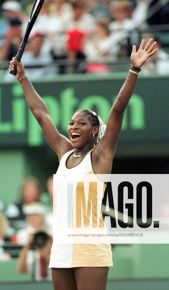 Serena Williams (USA) jubelt - (MIA99032604) Tennis Damen Lipton Championships 1999, WTA Tour, Halbfinale Einzelbild Key Biscayne Miami Freude, Begeisterung, Tennis Damen Lipton Championships 1999, WTA Tour, Halbfinale Einzelbild Key Biscayne Miami Freude, Begeisterung,