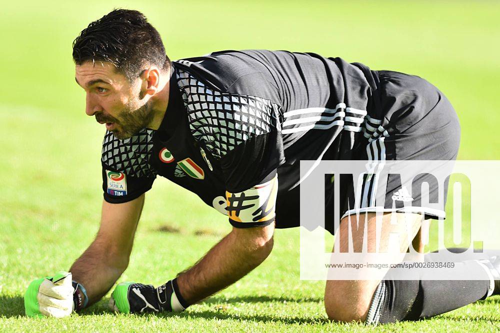TURIN ITALY 22 JANUARY 2017: Gianluigi Buffon (Juventus) during the match Fußball (ITA) Serie A - Juventus Turin - Lazio Rom -- Juventus Stadium MassimoxInsabato