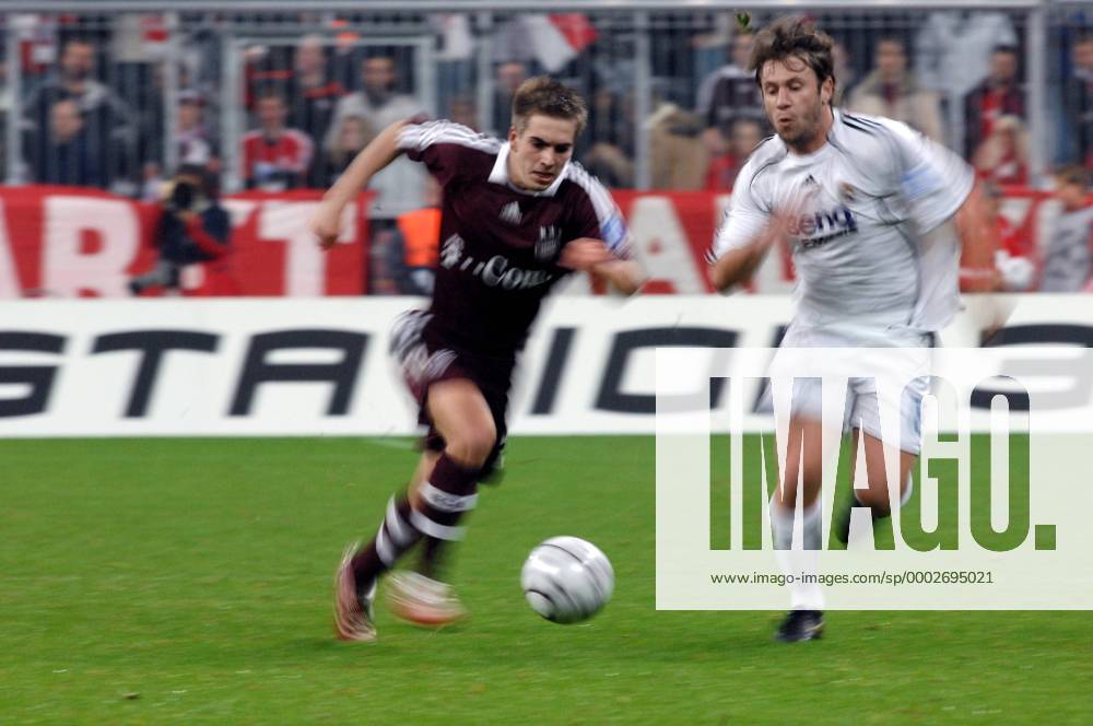 Philipp Lahm (Bayern, li.) gegen Antonio Cassano (Real Madrid) Fußball EC 1 Herren Champions League 2006 2007, FC Bayern München - Real Madrid CF 2:1, Achtelfinale Gruppe München Dynamik, Fußball EC 1 Herren Champions League 2006 2007, FC Bayern München - Real Madrid CF 2:1, Achtelfinale Gruppe München Dynamik,