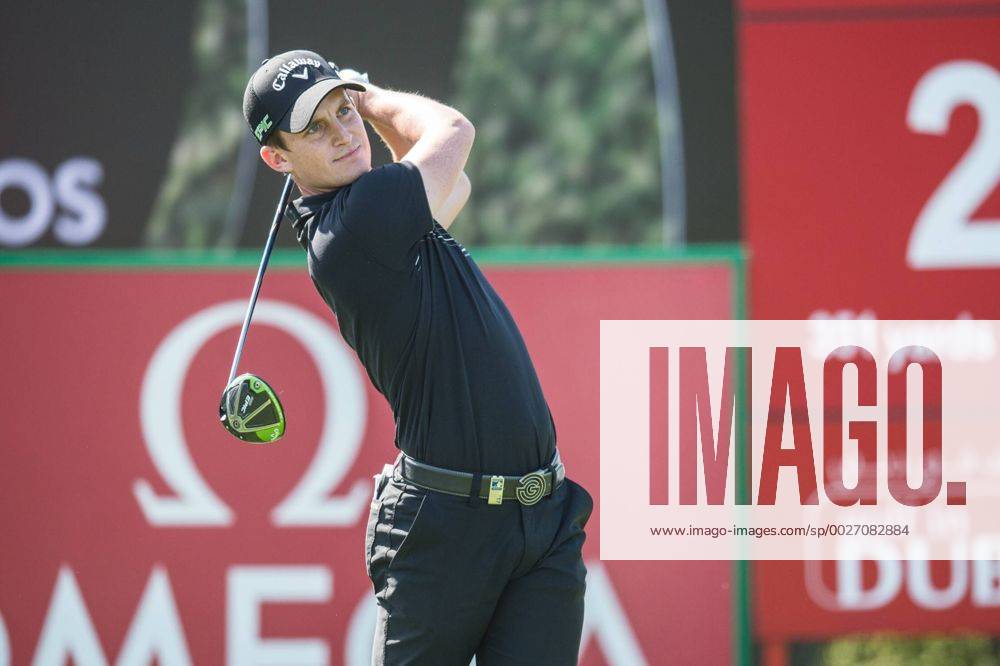 Chris Paisley of England tees off during the PGA Golf Herren European Tour Dubai Desert Classic Tournament Day 3 at the Emirates Golf Club, Dubai, UAE on 4 February 2017.