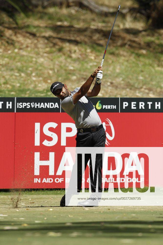 February 18th 2017, Lake Karrinyup Country Club, Perth, Western Australia, Australia; ISPS Handa World Super 6 Perth Golf Tournament Day 3 Chiragh Kumar drives off on the 5th tee during his round on day 3 Woodleyx ActionPlus11847436
