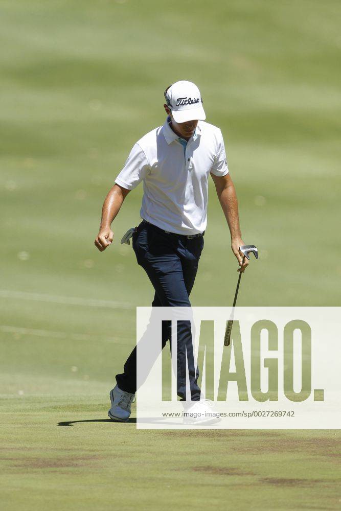 February 18th 2017, Lake Karrinyup Country Club, Perth, Western Australia, Australia; ISPS Handa World Super 6 Perth Golf Tournament Day 3 Jason Scrivener (AUS) reacts to sinking a 30m put for a Birdie on the par 3 5th hole during his round on day 3 Woodleyx ActionPlus11847461