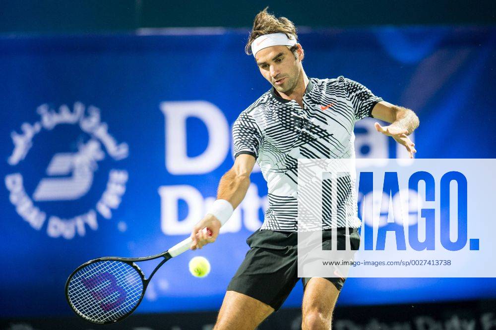 Roger Federer of Switzerland returns the ball during the Dubai Duty Free Tennis Championship at the Dubai International Tennis Stadium, Dubai, UAE on 27 February 2017.