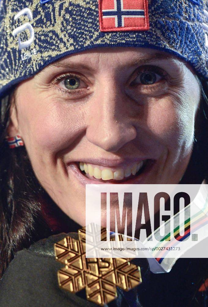 - SPORT Ski Nordisch, WM in Lahti, Siegerehrung 10km Langlauf der Damen am Abend February 28, 2017 - Lahti, Finland - Marit Bjoergen from Norway during the Award Ceremony after Ladies cross-country 10.0km Individual Classic final, at FIS Nordic World Ski Championship 2017 in Lahti..On Tuesday, February 28, 2017, in Lahti, Finland. Award Ceremony of 10km Individual Classic final - ZUMAn230 20170228_zaa_n230_370