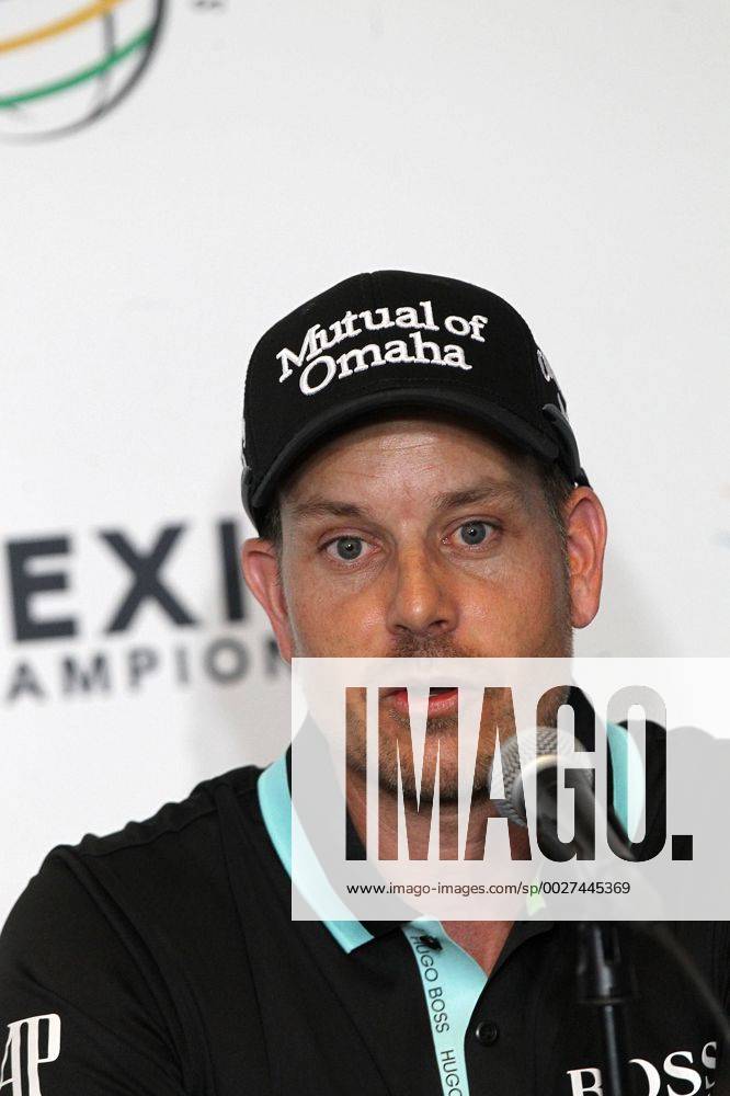 Swedish golfer Henrik Stenson speaks during a press conference PK Pressekonferenz before the Mexico Golf Championship at the Chapultepec Club in Mexico City, Mexico, 01 March 2017. The competition will be celebrated between the 2 and 5 March. MEXICO GOLF CHAMPIONSHIP !ACHTUNG: NUR REDAKTIONELLE NUTZUNG!