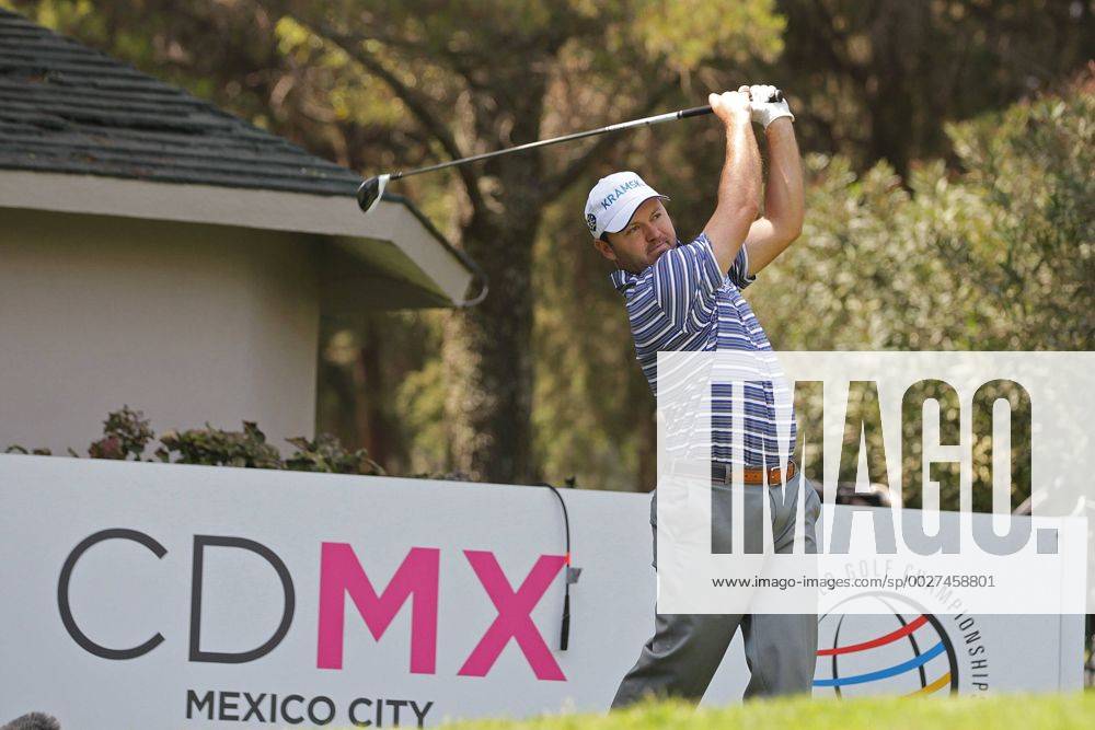 South African golfer Richard Sterne in action during the first day of the Mexico Golf Championship 2017 at the Chapultepec Golf Club in Mexico City, Mexico, 02 March 2017. The championship takes place between the 02 and 05 March. WGC MEXICO CHAMPIONSHIP 2017 !ACHTUNG: NUR REDAKTIONELLE NUTZUNG!
