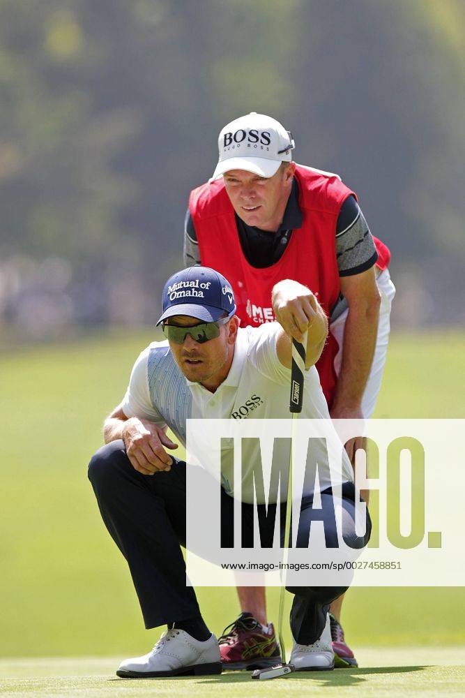 Swedish golfer Henrik Stenson in action during the first day of the Mexico Golf Championship 2017 at the Chapultepec Golf Club in Mexico City, Mexico, 02 March 2017. The championship takes place between the 02 and 05 March. WGC MEXICO CHAMPIONSHIP 2017 !ACHTUNG: NUR REDAKTIONELLE NUTZUNG!