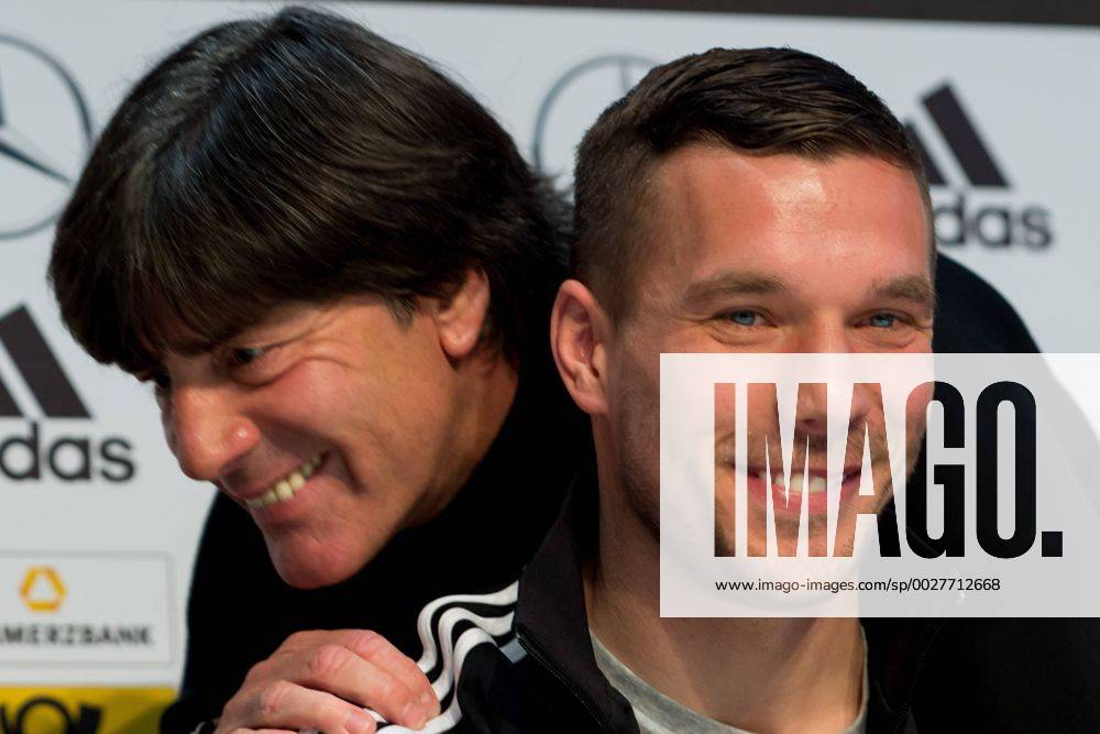 Dortmund, Germany 21.03.2017, Pressekonferenz Deutsche Nationalmannschaft , Trainer, Bundestrainer Joachim Loew (GER) und Lukas Podolski (GER) ( DeFodi001