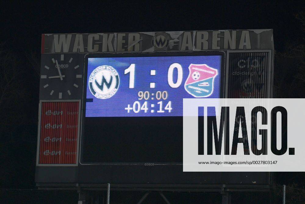 Fußball, Stadiongeschichte Wacker Burghausen Anzeigetafel, Videowand mit dem Endergebnis, Fussball, BFV Verbandspokal, SV Wacker Burghausen - SpVgg Unterhaching,
