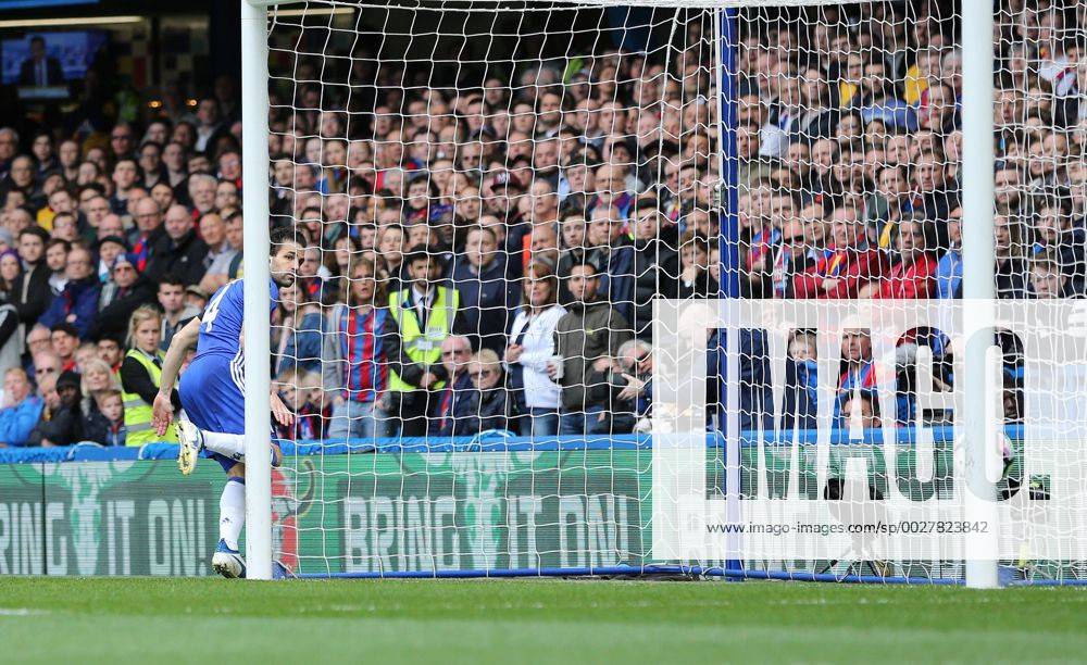 Chelsea s Cesc Fabregas scoring his sides opening goal during the Premier League match at the Stamford Bridge Stadium, London. Picture date: April 1st, 2017. Pic credit should read: David Klein Sportimage via PA Images .