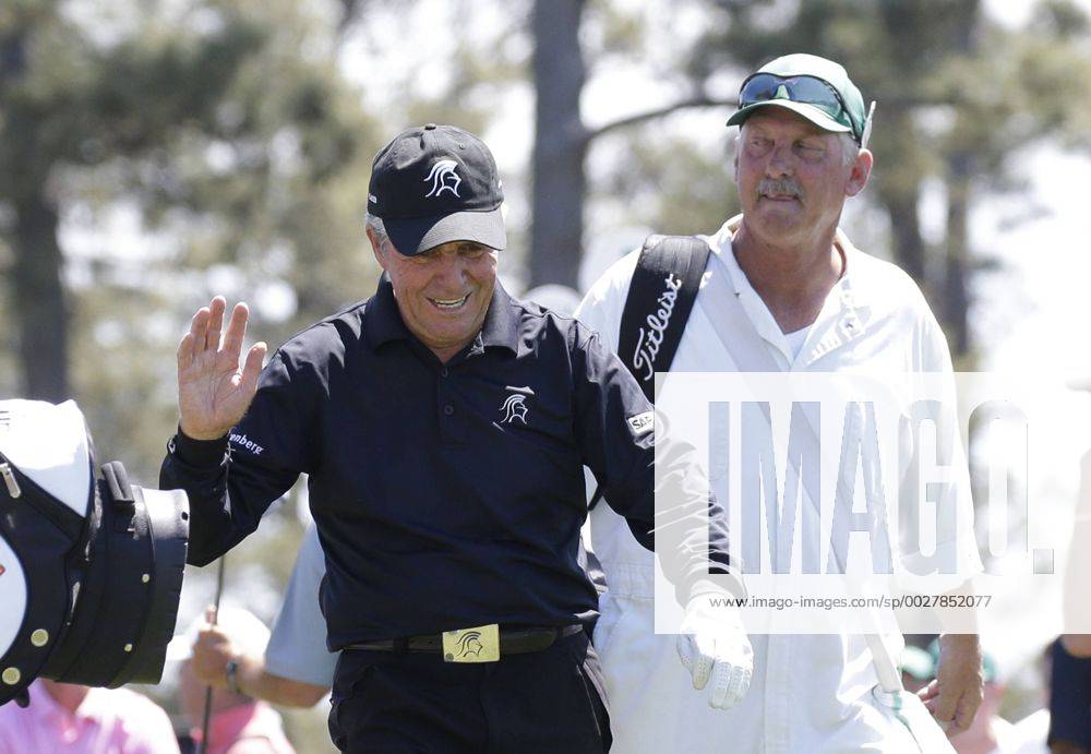 Gary Player waves after he hits a tee shot while playing a practice round at the 2017 Masters Tournament at Augusta National Golf Club in Augusta, Georgia on April 2, 2017. AUG20170402122 JOHNxANGELILLO