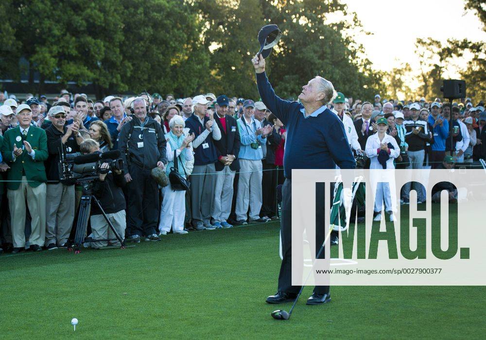 - SPORT Golf legend Jack Nicklaus raises his hat to the air in honor of the late Arnold Palmer during the ceremonial first tee shot on the first day of the 2017 Masters Tournament at Augusta National Golf Club in Augusta, Georgia on April 6, 2017. Palmer passed away in September of last year at the age of 87. AUG20170406314 KEVINxDIETSCH
