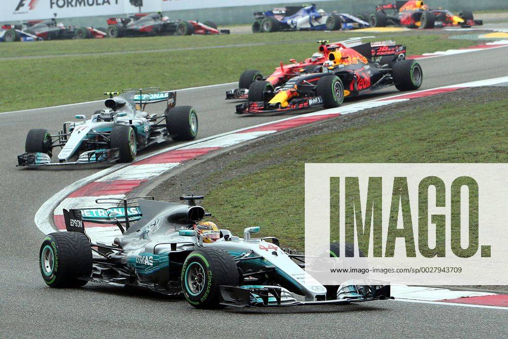 (170409) -- SHANGHAI, April 9, 2017 -- Mercedes driver Lewis Hamilton (Front) of Britain drives during the Formula One Chinese Grand Prix at the Shanghai International Circuit in Shanghai, east China, April 9, 2017. ) (SP)CHINA-SHANGHAI-F1-2017 CHINESE GRAND PRIX(CN) fanxjun