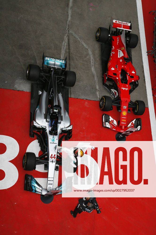 Shanghai: Motorsports: FIA Formula One World Championship WM Weltmeisterschaft 2017 44 Lewis Hamilton (GBR, Mercedes AMG Petronas) 5 Sebastian Vettel (GER, Scuderia Ferrari) car Chinese Formula One Grand Prix Shanghai Circuit on April 08, 2017 in Shanghai, China. (Photo by Hoch Zwei) Shanghai China
